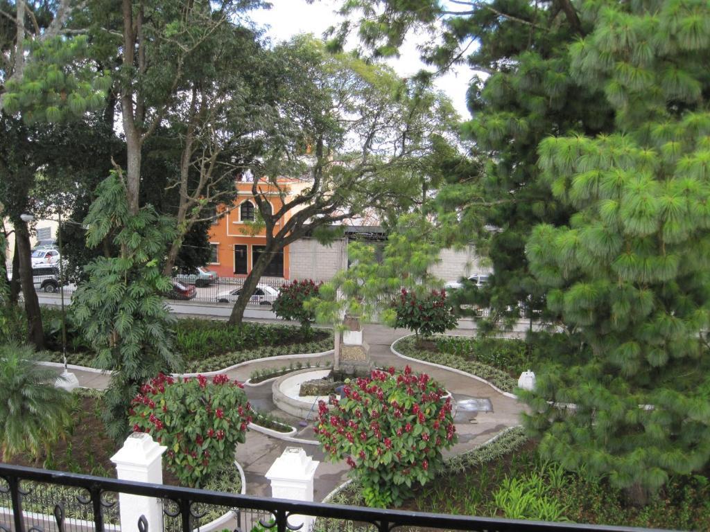 Hotel Cantabria Guatemala City Ngoại thất bức ảnh